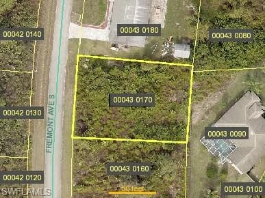 165 Fremont AVE S LEHIGH ACRES, FL 33974