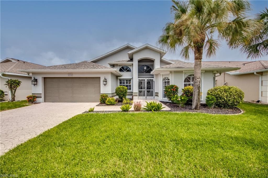 3273 Sabal Springs BLVD NORTH FORT MYERS, FL 33917
