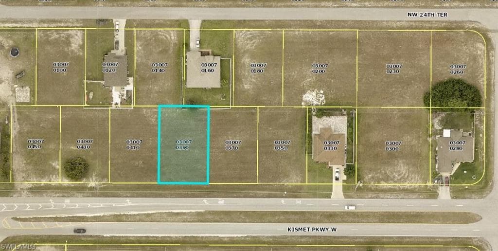 1423 Kismet PKY W CAPE CORAL, FL 33993
