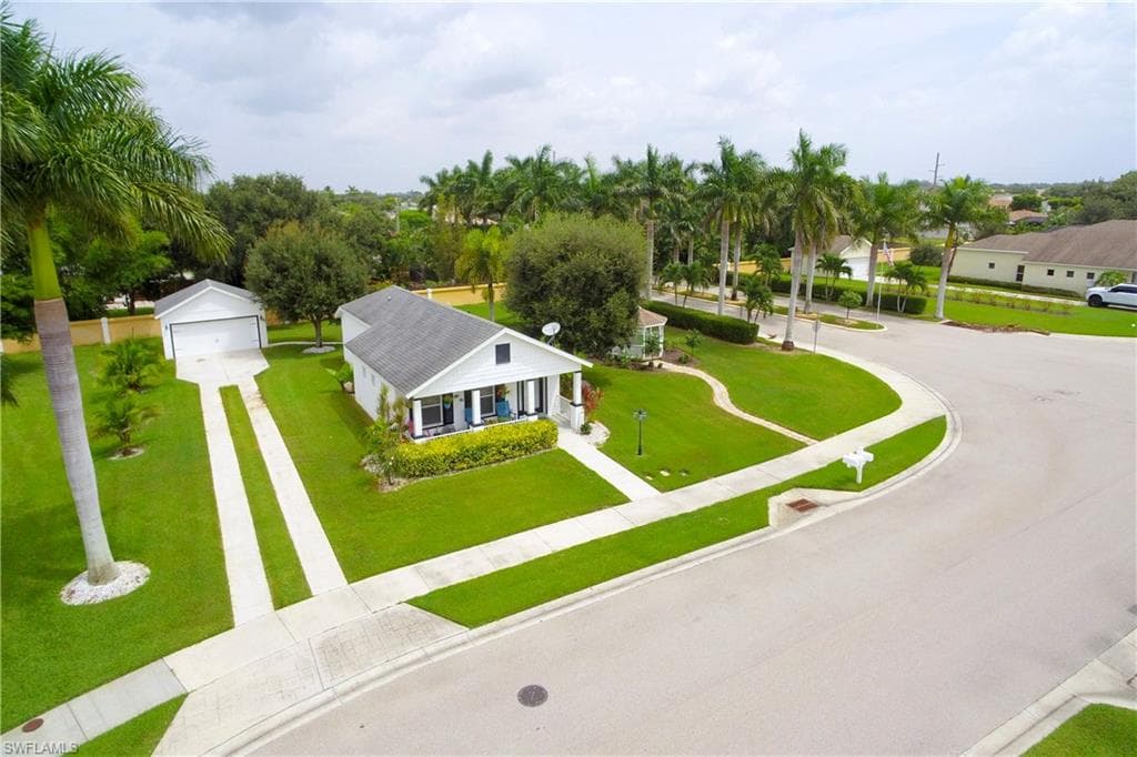 295 Destiny CIR CAPE CORAL, FL 33990