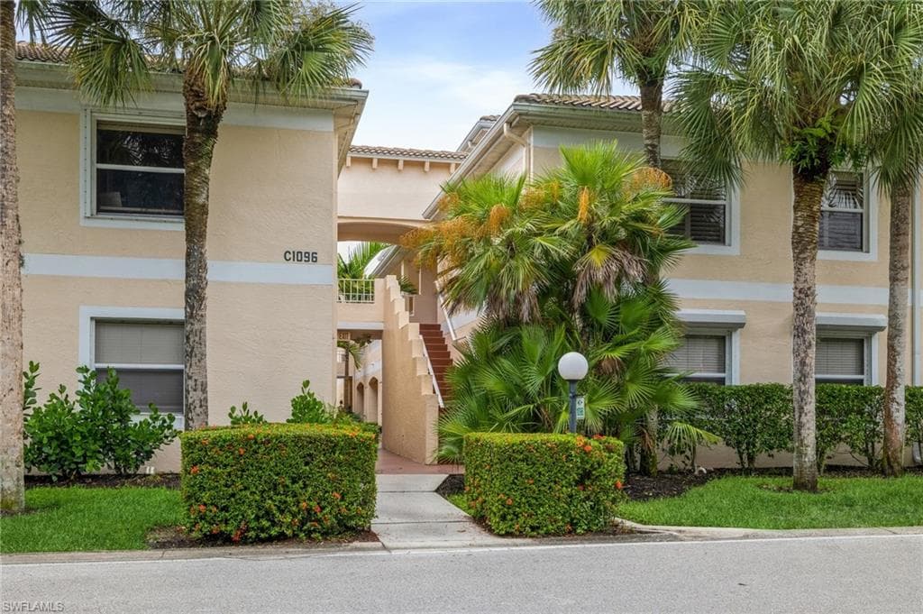 1096 Woodshire LN C212 NAPLES, FL 34105