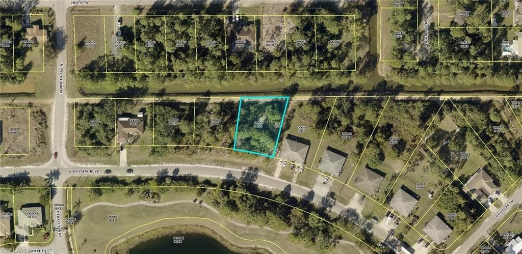 4726 Golfview BLVD LEHIGH ACRES, FL 33973