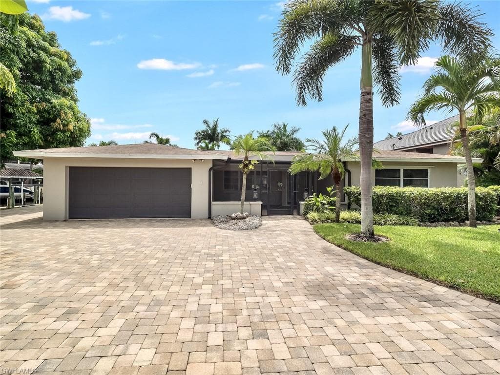 424 Parkway CT FORT MYERS, FL 33919