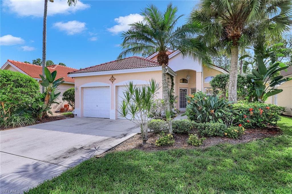 176 Lady Palm DR NAPLES, FL 34104