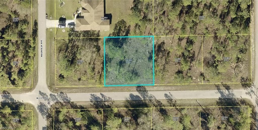 904 W 11th ST LEHIGH ACRES, FL 33972