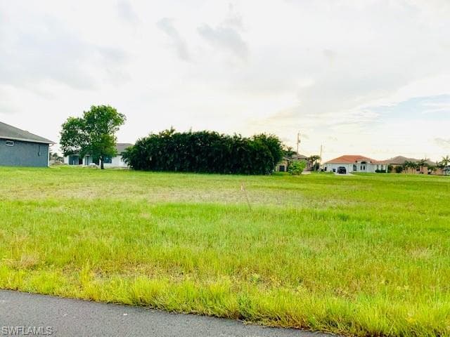 208 NW 35th PL CAPE CORAL, FL 33993