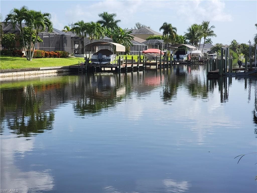 2645 SW 28th TER CAPE CORAL, FL 33914