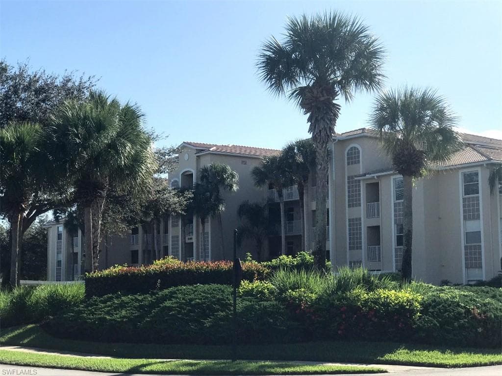 8680 Cedar Hammock CIR 132 NAPLES, FL 34112