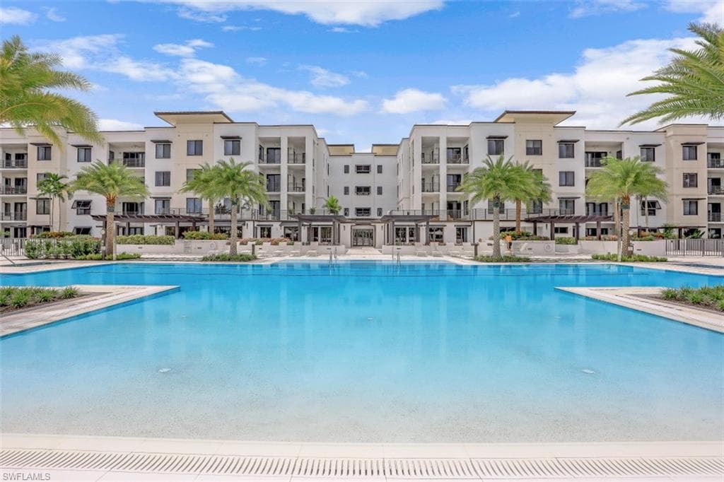 1111 Central AVE 416 NAPLES, FL 34102