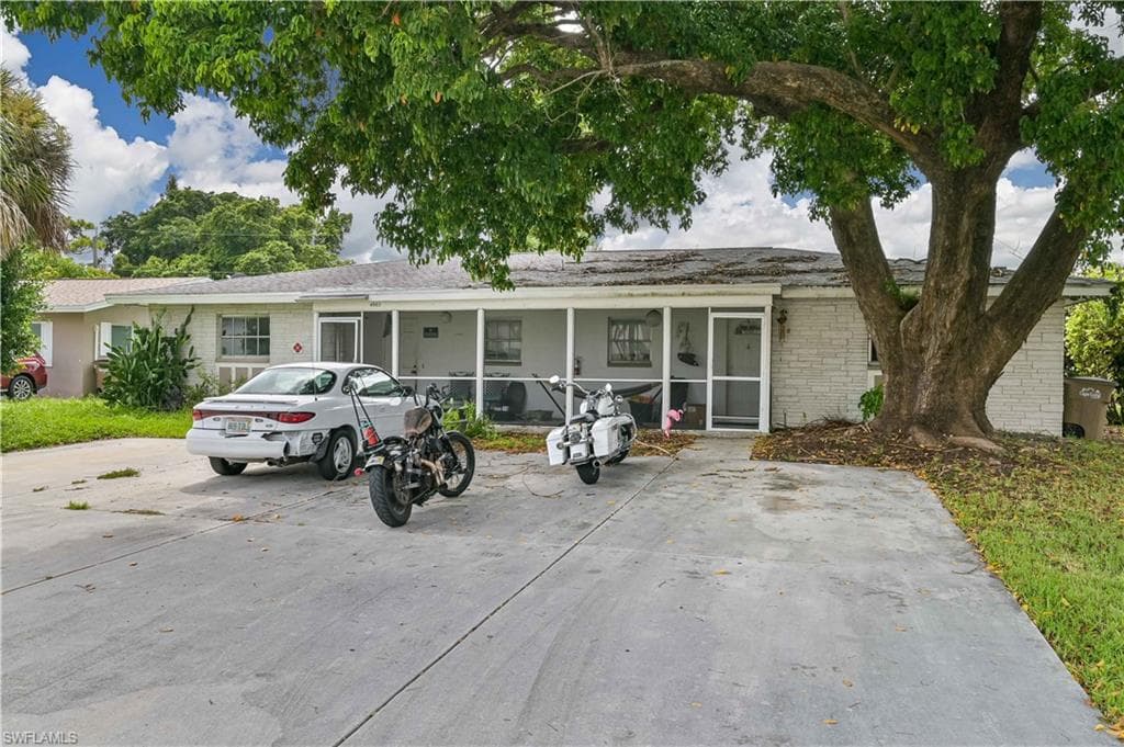 4960 Viceroy ST 1-3 CAPE CORAL, FL 33904