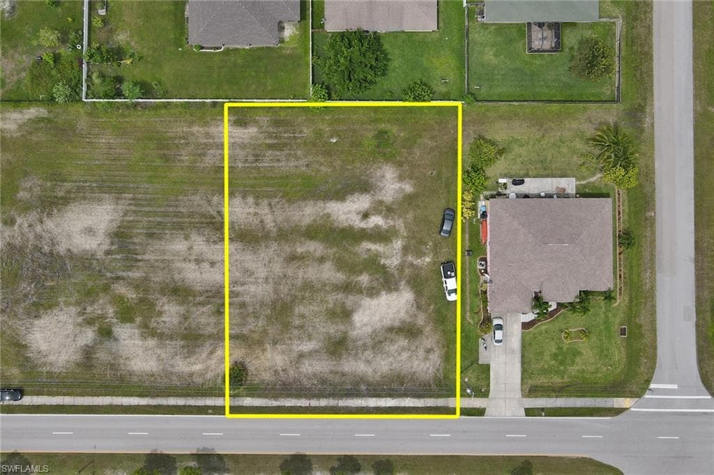 1227 Trafalgar PKY CAPE CORAL, FL 33991