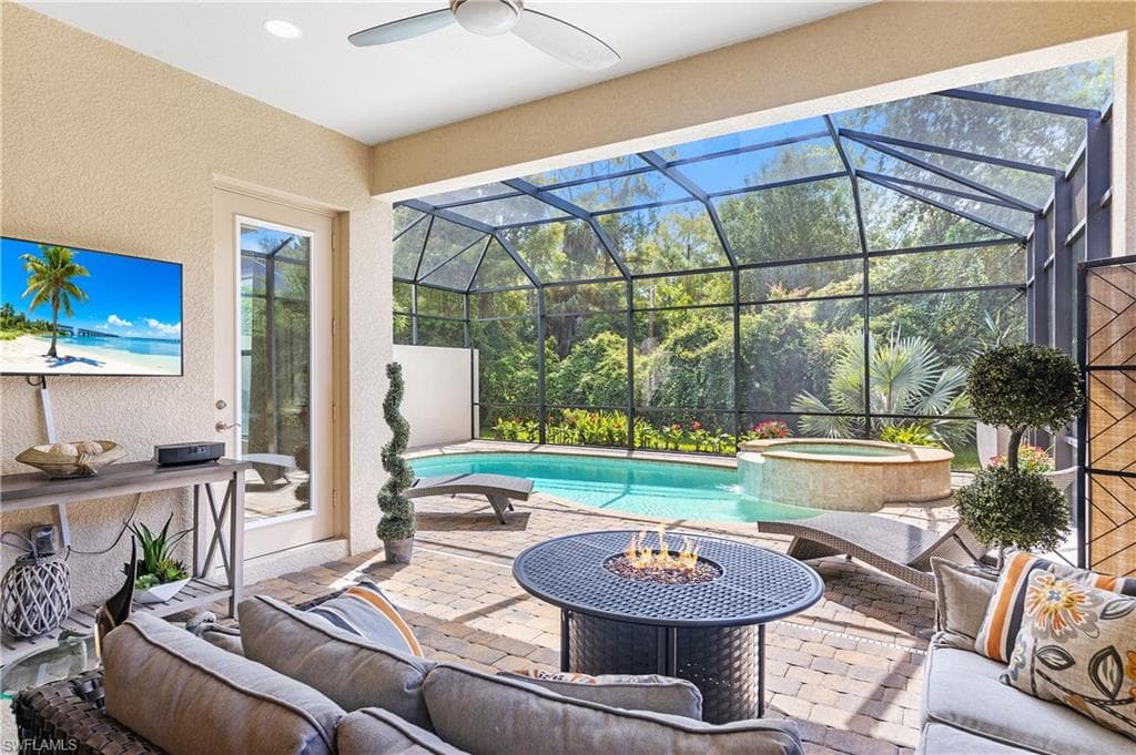 6620 Roma WAY NAPLES, FL 34113
