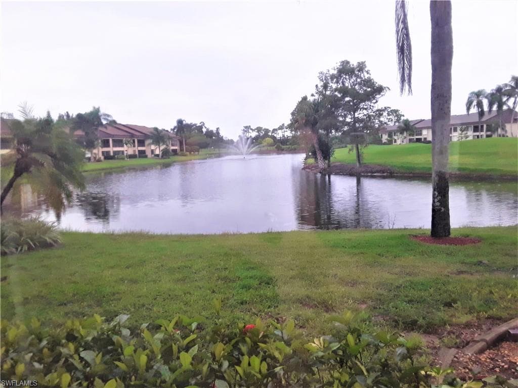 5810 Trailwinds DR 915 FORT MYERS, FL 33907
