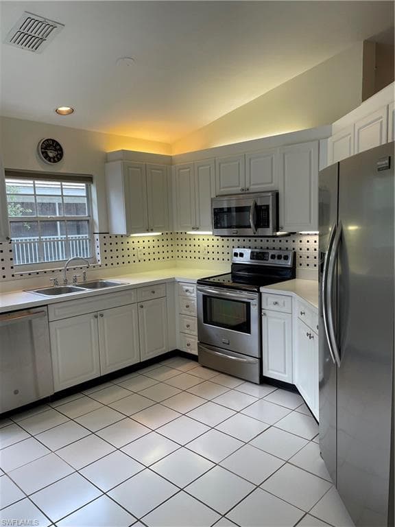 3740 Fieldstone BLVD 1004 NAPLES, FL 34109