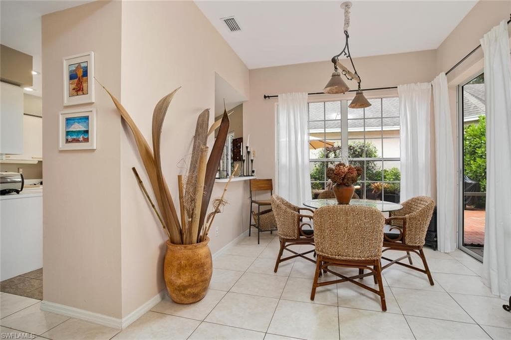 7710 Ahoy AVE NAPLES, FL 34109