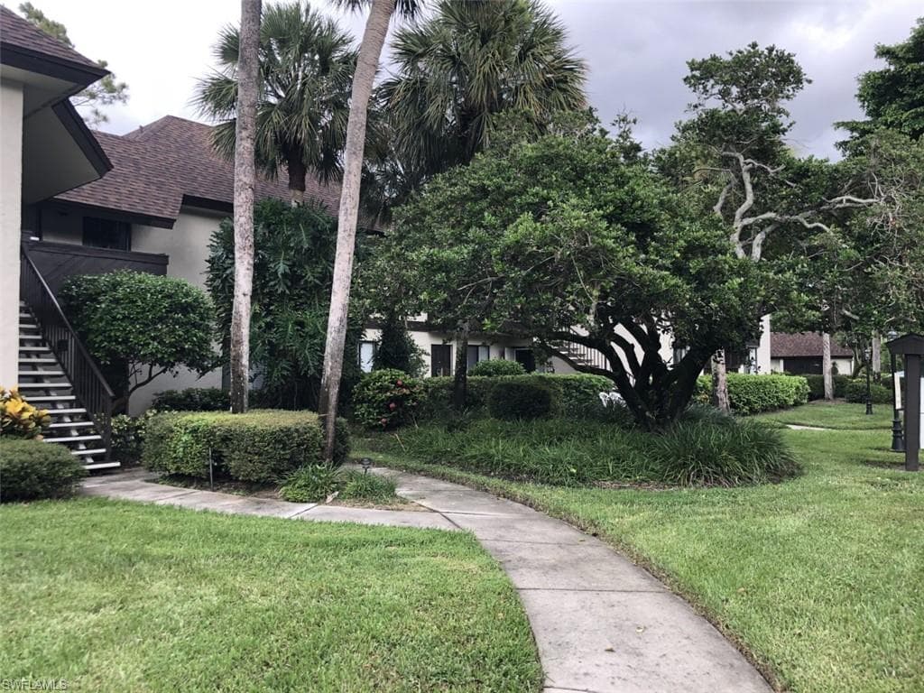 200 Misty Pines CIR B-202 NAPLES, FL 34105