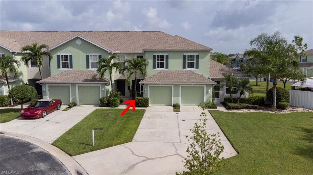 3005 Palmetto Oak DR 107 FORT MYERS, FL 33916