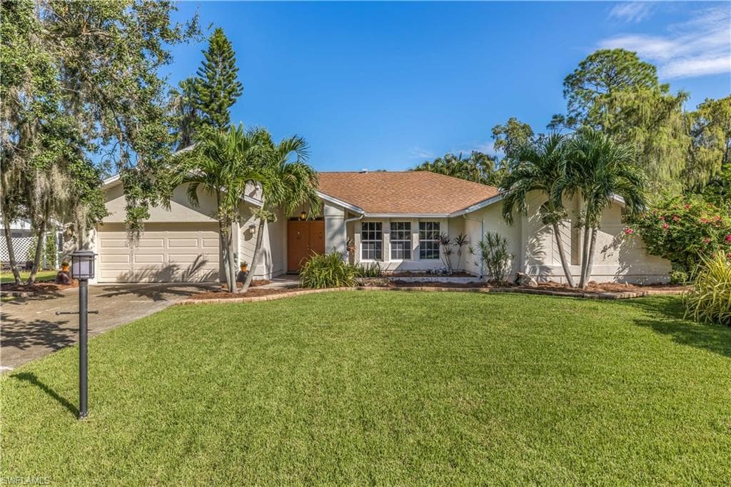 19361 Pine Glen DR FORT MYERS, FL 33967