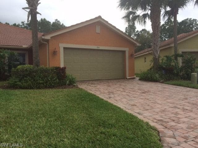 9245 Aegean CIR LEHIGH ACRES, FL 33936