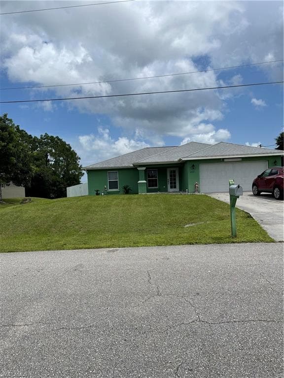 4707 Nora AVE S LEHIGH ACRES, FL 33976