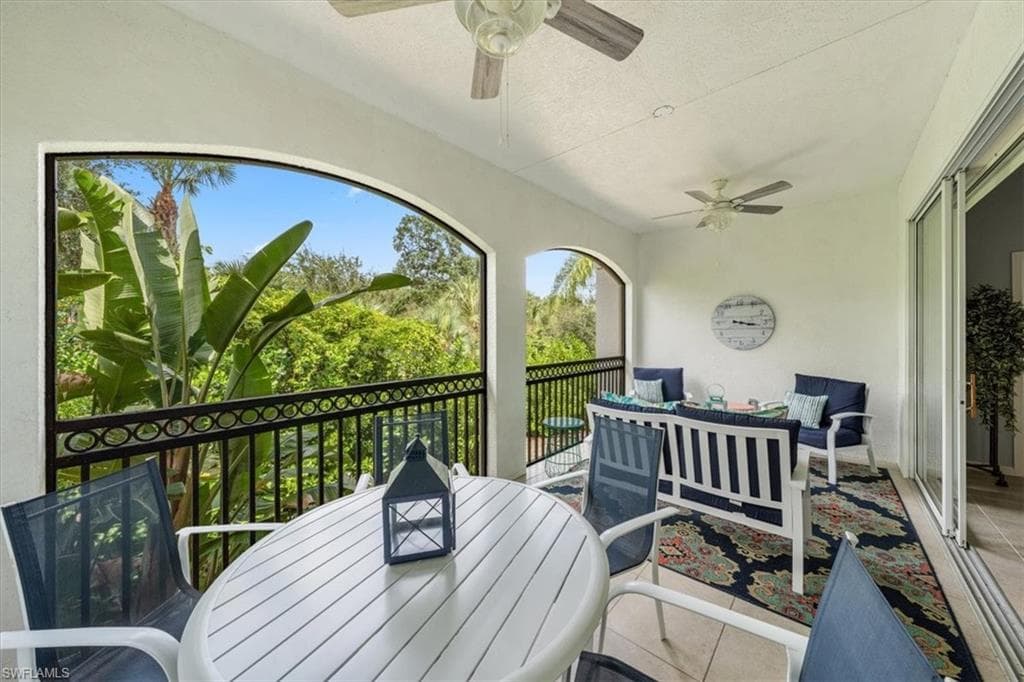 3995 DEER CROSSING CT 203 NAPLES, FL 34114