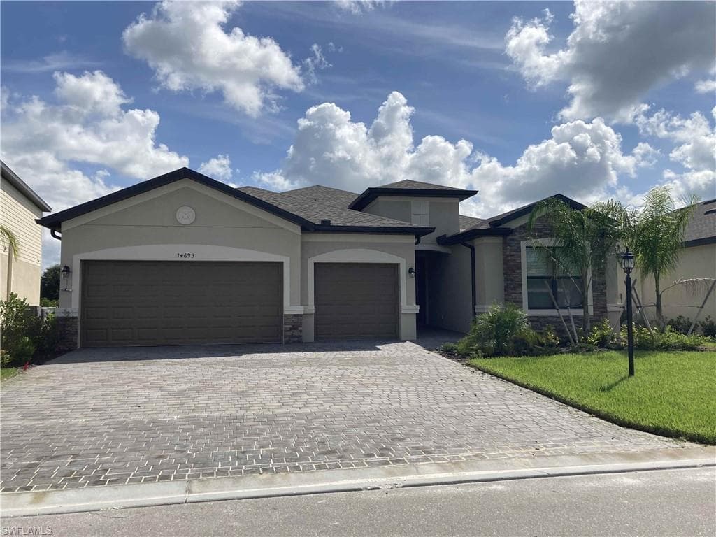14693 Adina LN FORT MYERS, FL 33905