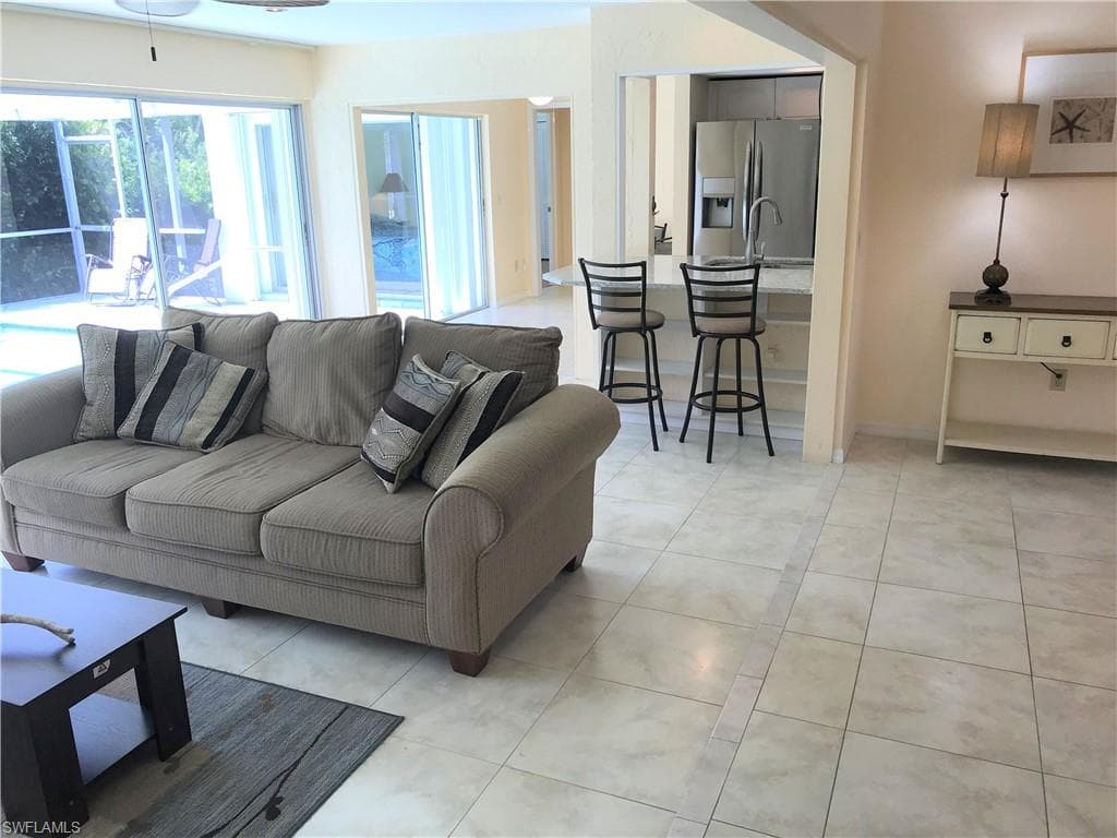 1609 Barbarosa CT MARCO ISLAND, FL 34145