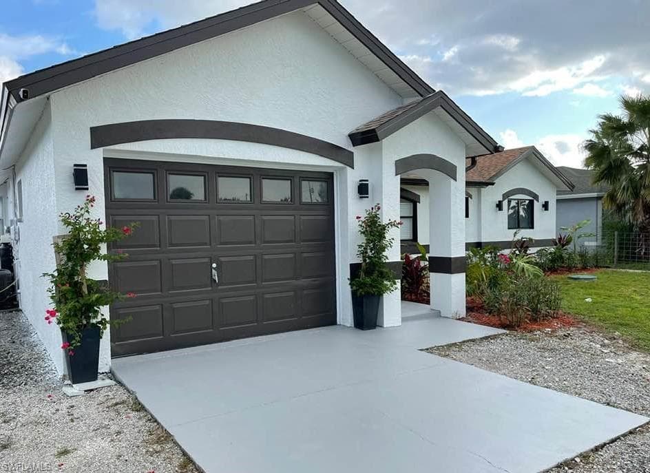 2844 43rd AVE NE NAPLES, FL 34120