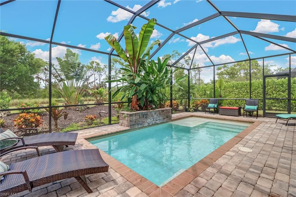 1630 Marton CT NAPLES, FL 34113