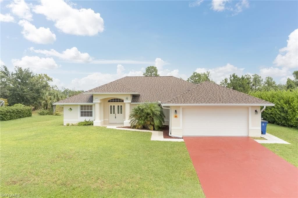 1311 E 9th ST LEHIGH ACRES, FL 33972