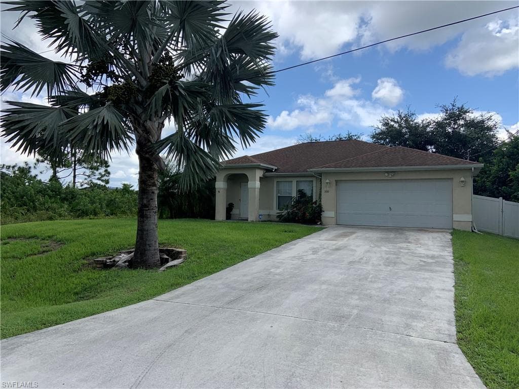 3110 38th ST SW LEHIGH ACRES, FL 33976