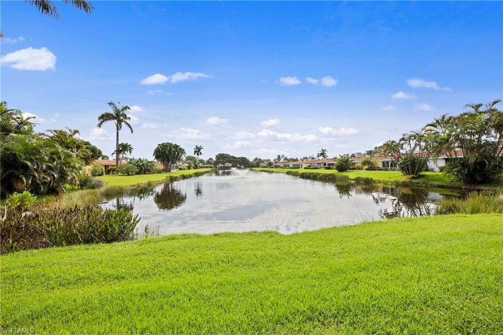 185 Palm DR 18-L NAPLES, FL 34112