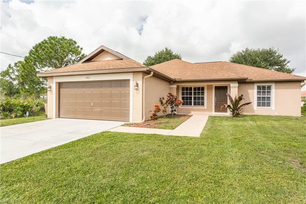 1301 Sunniland BLVD LEHIGH ACRES, FL 33971