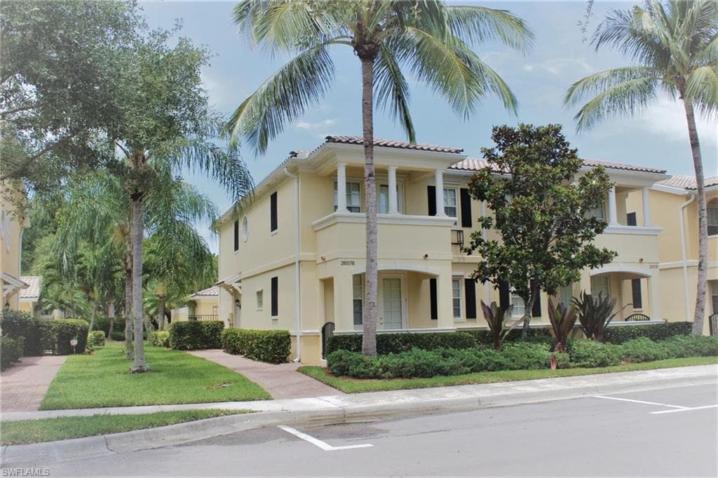 28578 Alessandria CIR BONITA SPRINGS, FL 34135