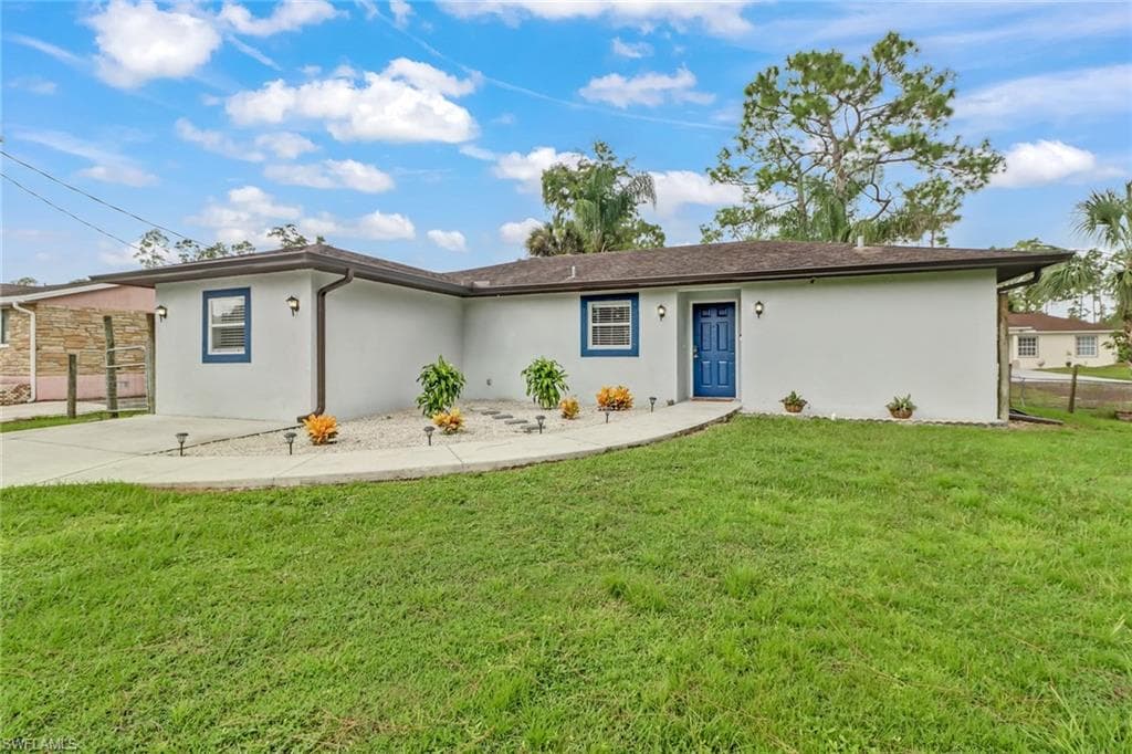 130 Golden Gate BLVD W NAPLES, FL 34120