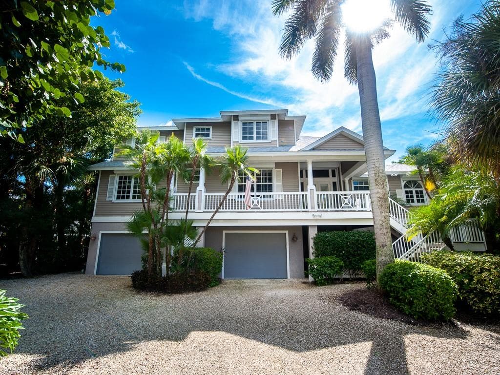 682 Pyrula AVE SANIBEL, FL 33957