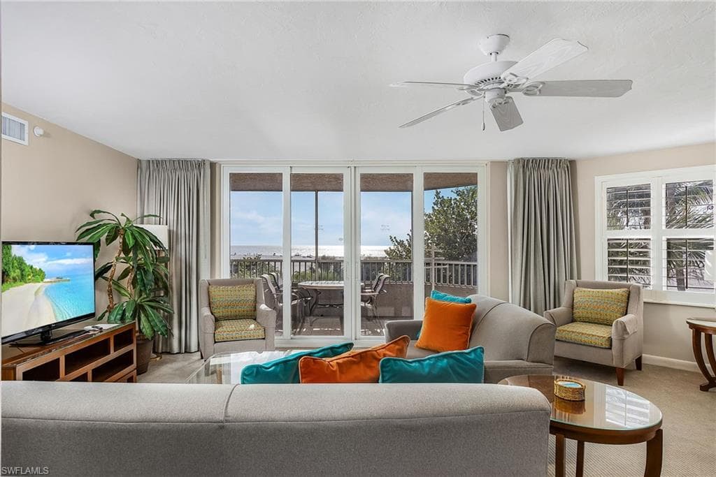 6620 Estero BLVD 205 FORT MYERS BEACH, FL 33931