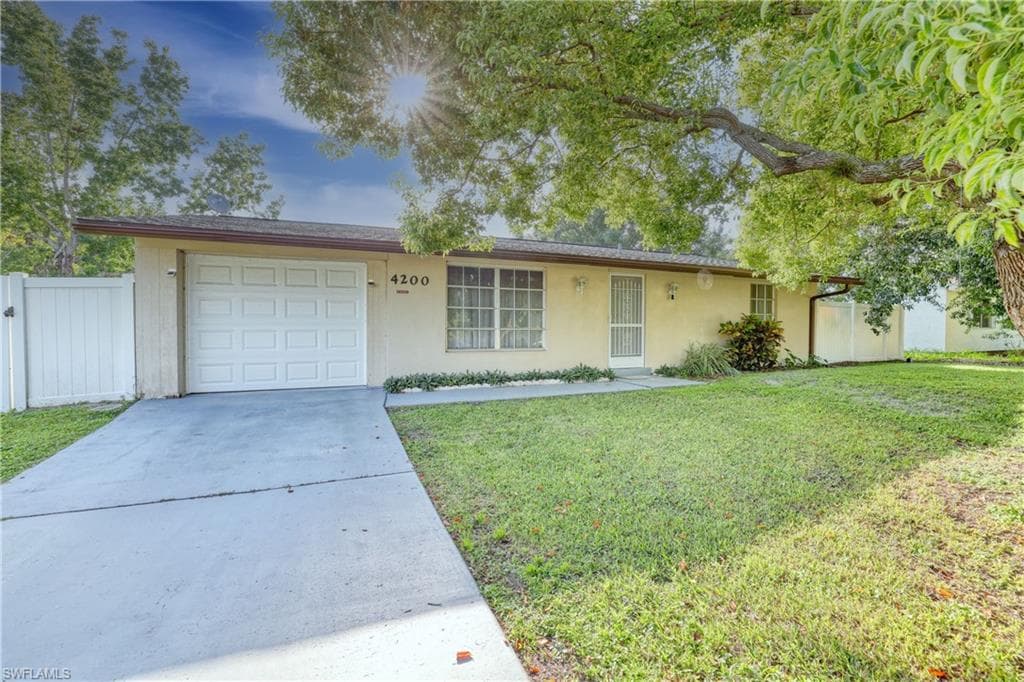 4200 Kilpatrick ST PORT CHARLOTTE, FL 33948