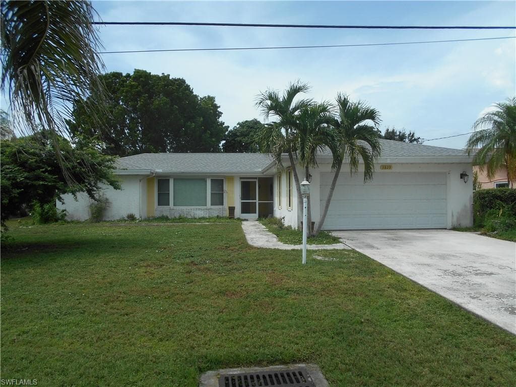 3829 SE 7th AVE CAPE CORAL, FL 33904