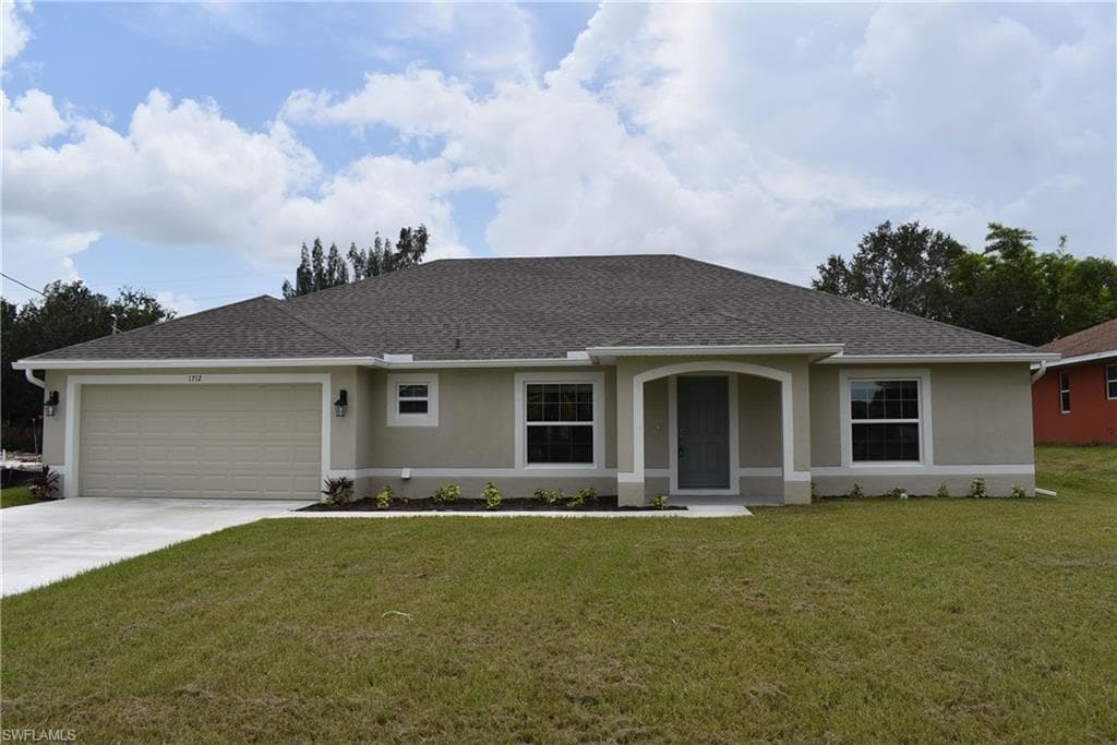 1712 3rd TER CAPE CORAL, FL 33991