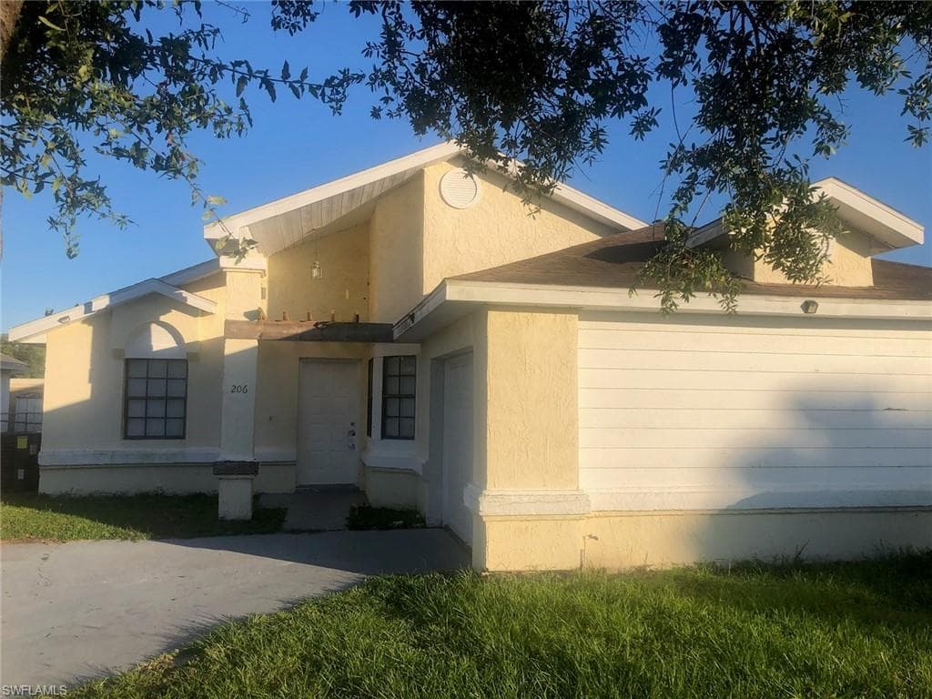 206 Gemwood CT KISSIMMEE, FL 34743