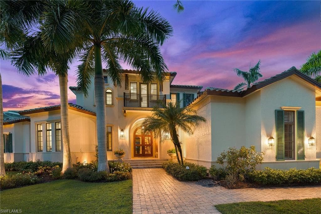 1801 Kingfish RD NAPLES, FL 34102