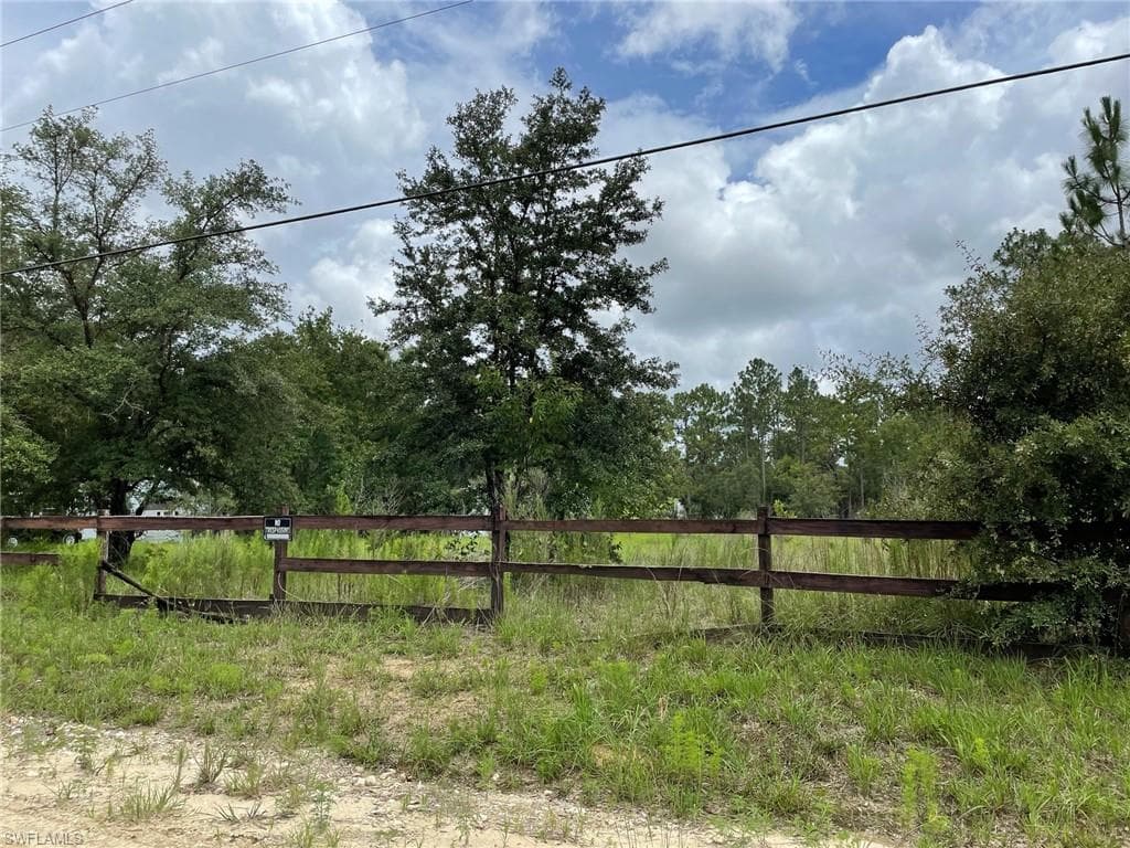 1526 W Jenny ST LECANTO, FL 34461
