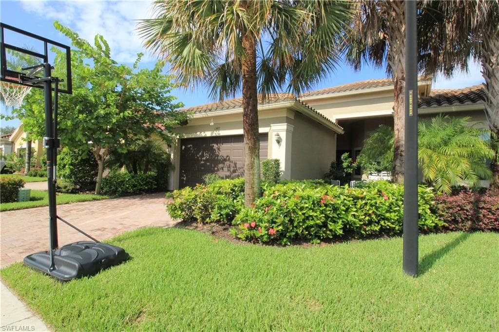 13471 Sumter LN NAPLES, FL 34109