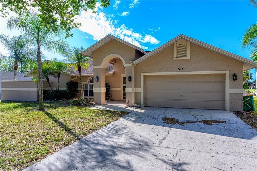 90 Heritage WAY NAPLES, FL 34110