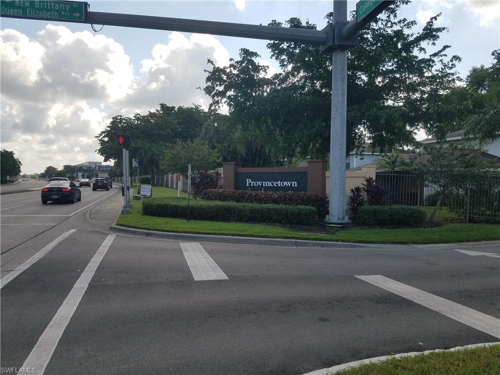 3363 Yukon CIR 2 FORT MYERS, FL 33907