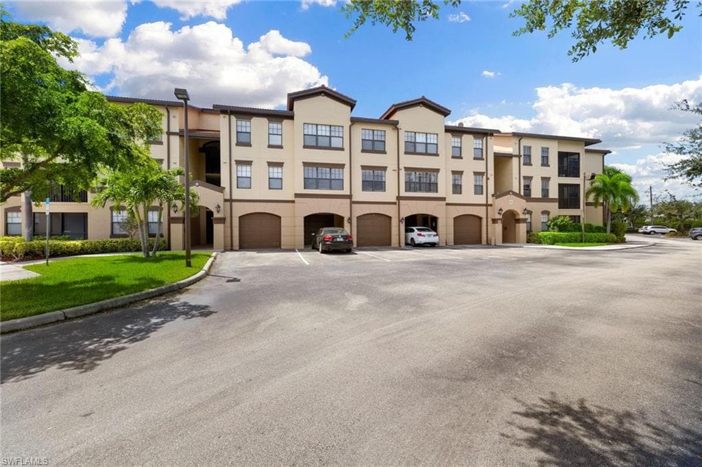 12930 Positano CIR 205 NAPLES, FL 34105
