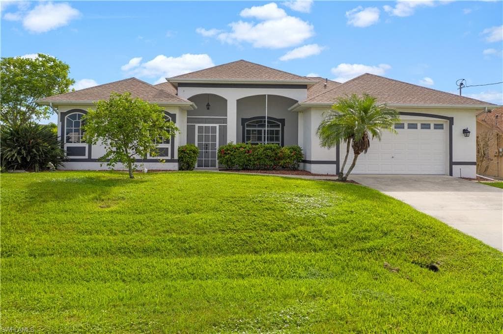 3907 SW 25th CT CAPE CORAL, FL 33914