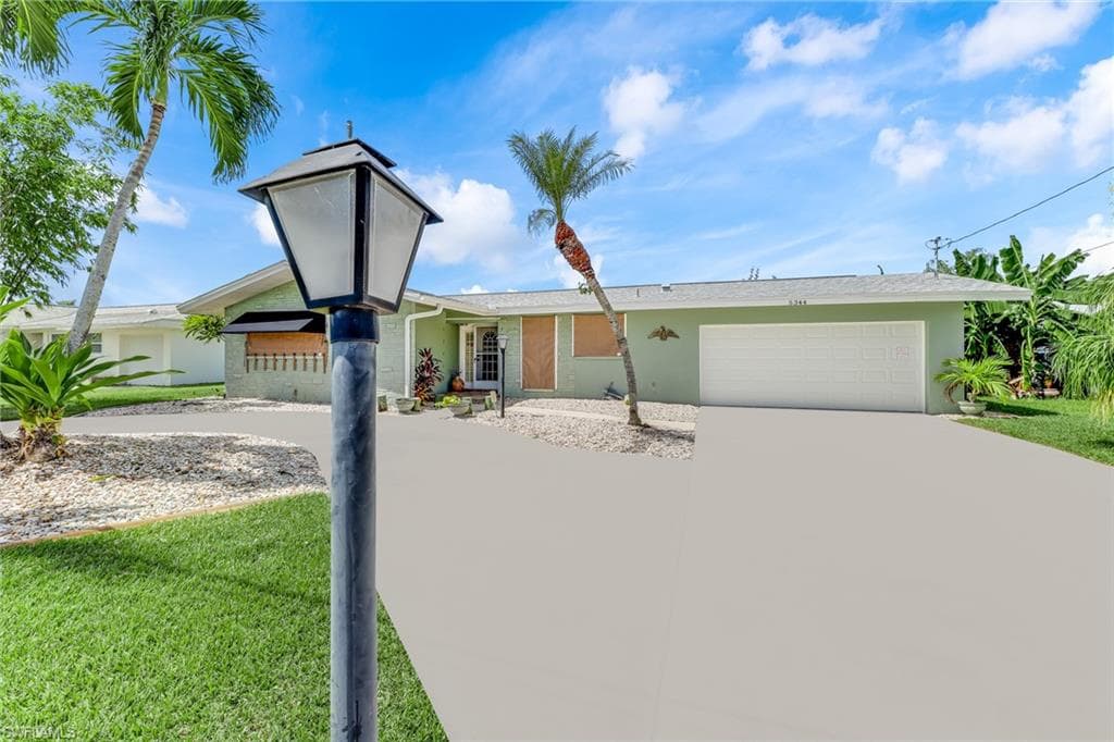 5344 Coral AVE CAPE CORAL, FL 33904