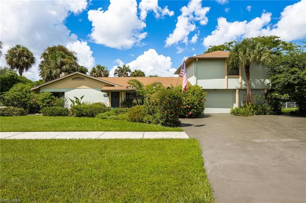 6016 Kenneth RD FORT MYERS, FL 33919